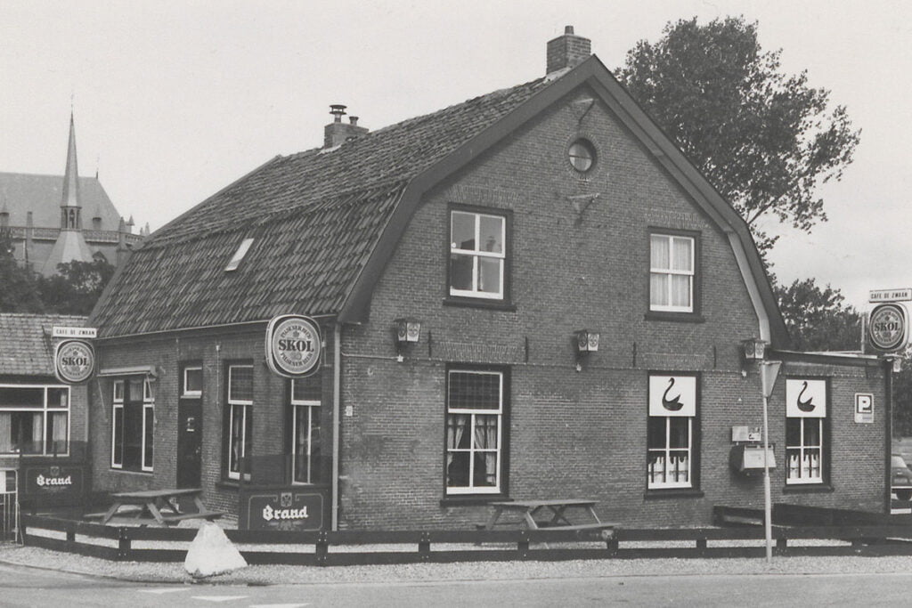 Herberg Schalkwijk, De Zwaan rond 1985.