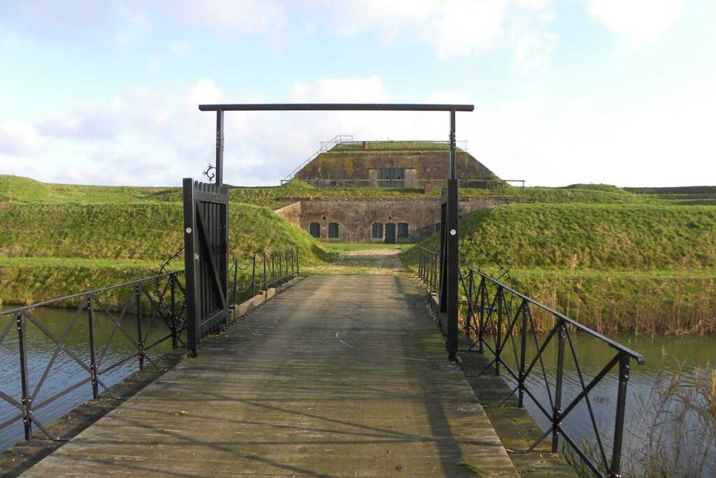 Werk aan de Waalse Wetering